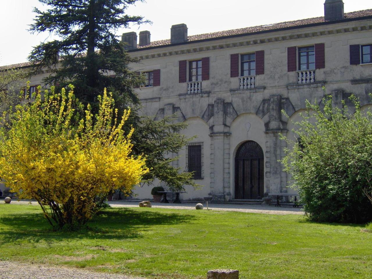 Agriturismo Corte Virgiliana Virgilio Luaran gambar