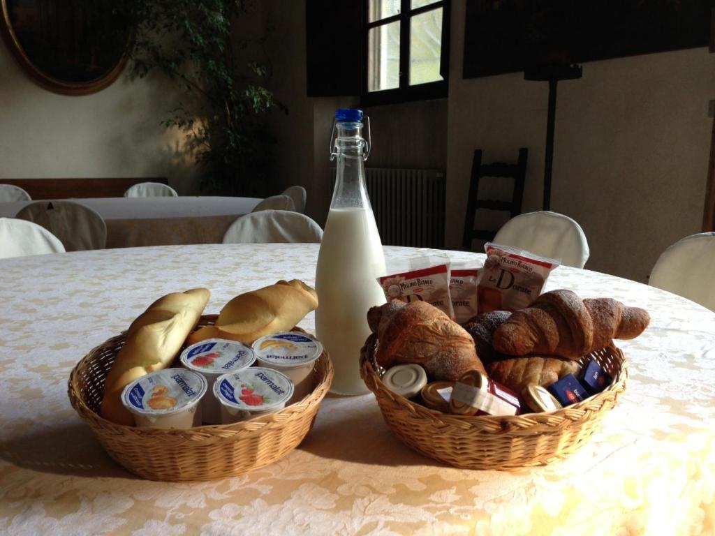 Agriturismo Corte Virgiliana Virgilio Bilik gambar